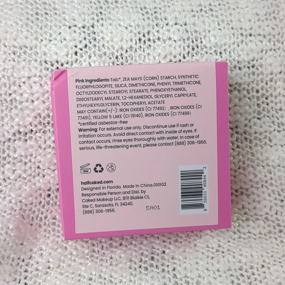 Half Caked Star Bright Loose Setting Powder in Pink, 8.5g/0.29oz